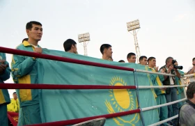 Боло Янг ​​Қазақстанда - фото 2