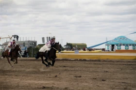 Астанада ат жарысы - фото 2