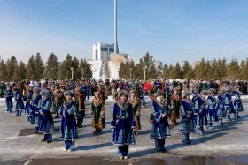 Елорданың мәдени ұйымдары «Ұлттық киім» күніне ауқымды флешмоб өткізді - фото 11