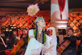 Бүркіт, асық, ұлттық би: Елшілер Наурызды қалай тойлады - фото 31