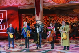 Бүркіт, асық, ұлттық би: Елшілер Наурызды қалай тойлады - фото 35