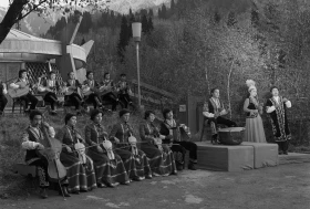 Өткеннің аспаптық ансамбльдері - фото 16