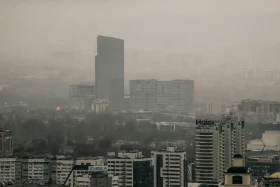 Алматыда нөсер жаңбыр жауды - фото 12