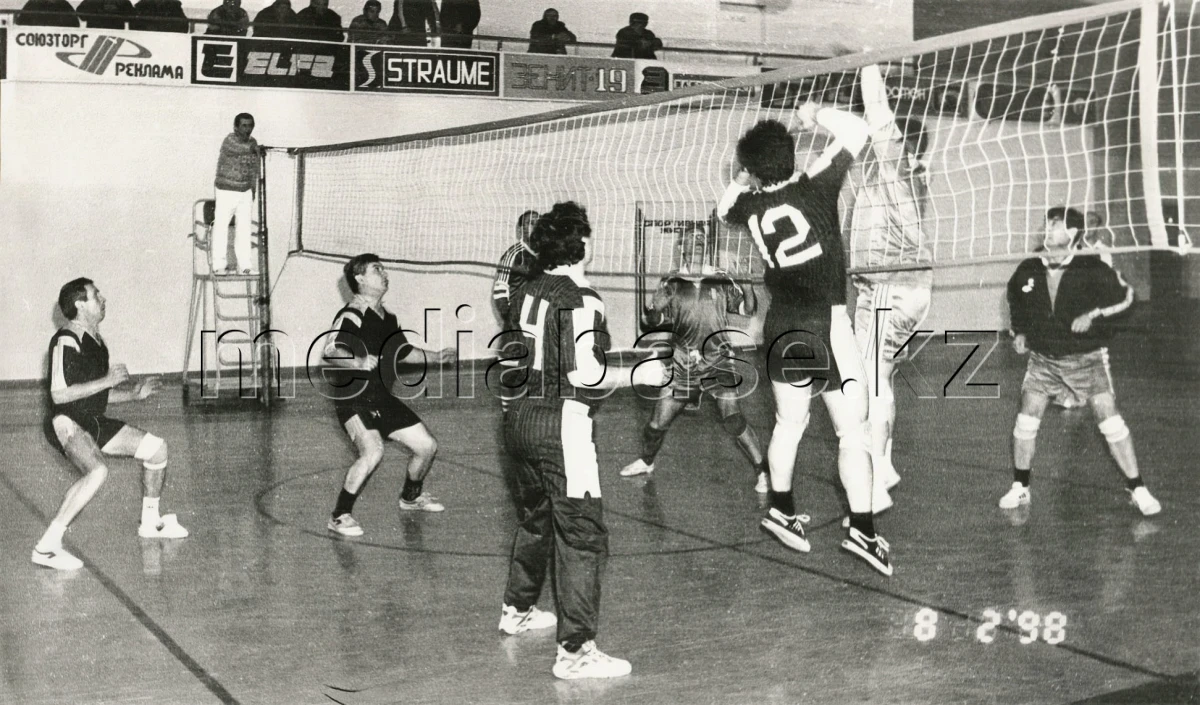 Қазақстандағы алғашқы волейбол клубтары - фото 1