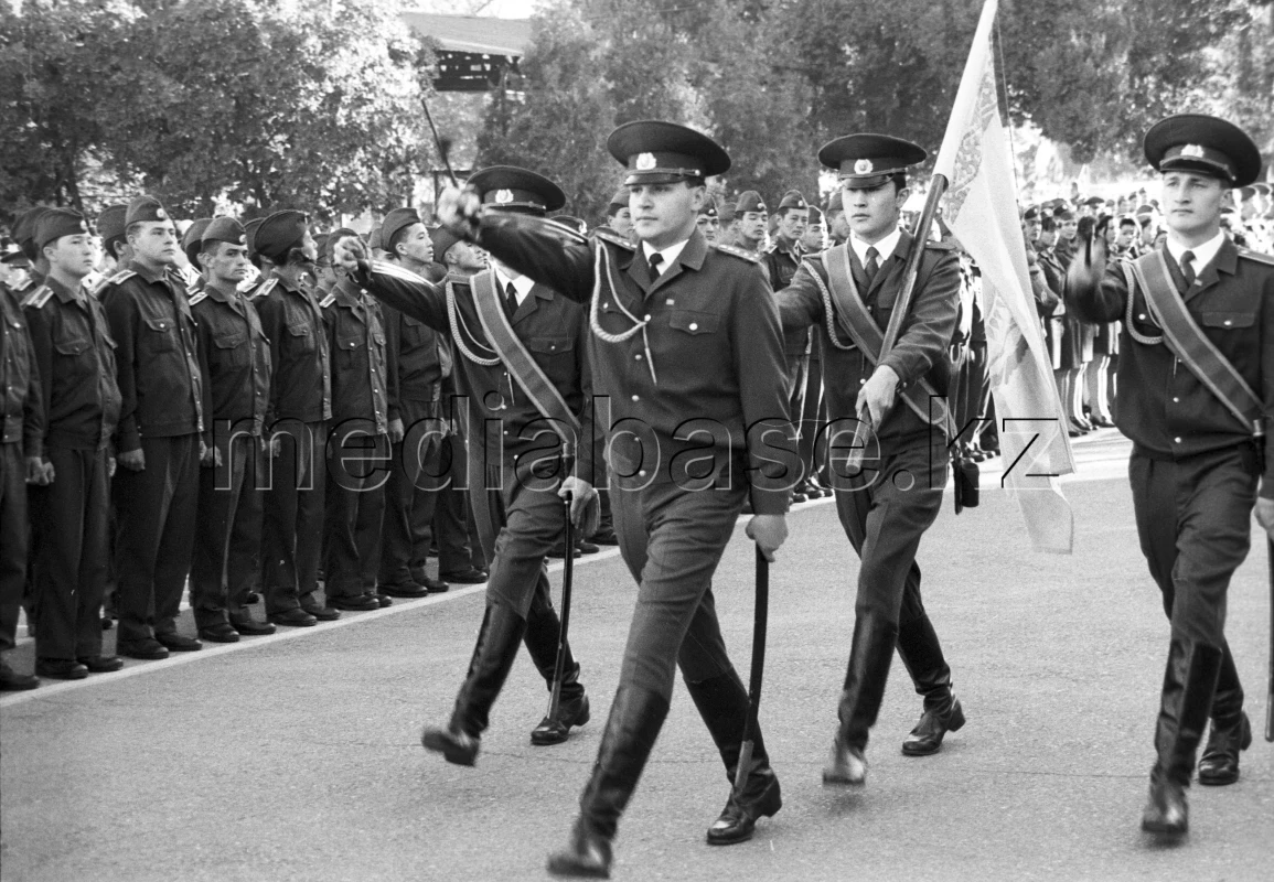 Қазақстан армиясы сарбаздарының өмірінен - фото 1