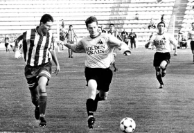 "Жеңіс" футбол командасының қатысуымен өткен ойындар - фото 24