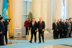 Kassym-Jomart Tokayev met with Sadyr Japarov in Akorda. - photo 2