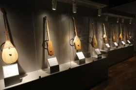 Домбыра күні: Ұлы орындаушылардың, композиторлардың және ақындардың аспаптары қандай көрінеді - фото 16