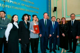 Қазақстан мен Ұлыбритания Стратегиялық әріптестік пен ынтымақтастық туралы келісімге қол қойды - фото 7