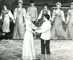 1984 жылы 1 мамыр мерекесін қалай атап өтті - фото 5