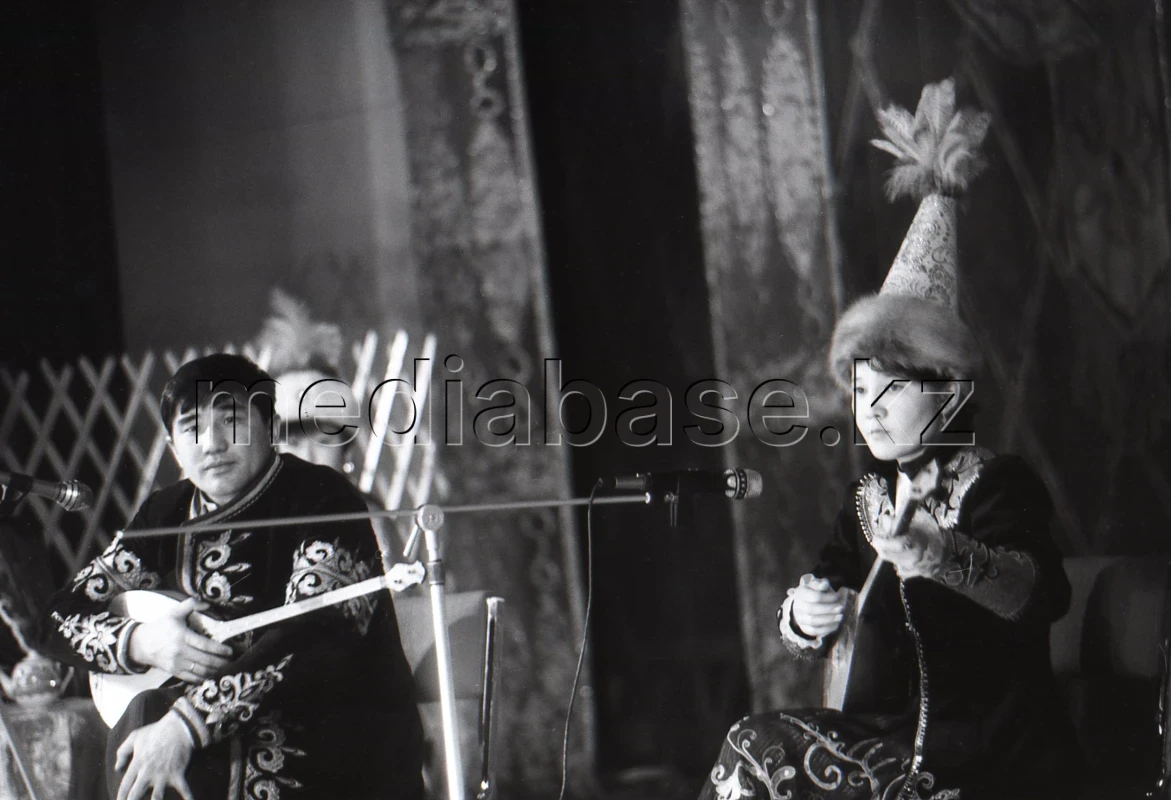 Ақындар айтысы 1991 жыл - фото 1