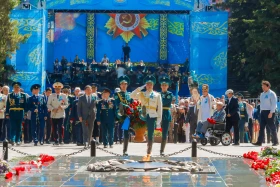 Алматылықтар Жеңістің 79 жылдығын тойлады - фото 4