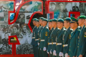 Алматылықтар Жеңістің 79 жылдығын тойлады - фото 6