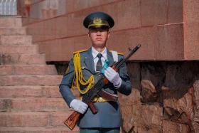 Шымкентте жеңісті жақындатқандарға пәтер кілті тапсырылды - фото 47