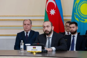 Әзербайжан мен Арменияның cыртқы істер министрлері келіссөз жүргізуге Алматыға келді - фото 7