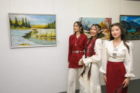 Астанада жас суретшілердің туындыларының көрмесі өтті - фото 17