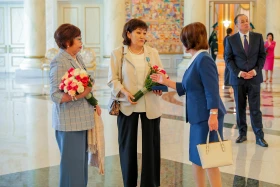 Президент мәдениет саласының бір топ қызметкерін марапаттады - фото 11