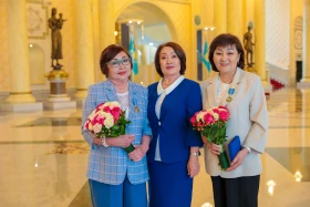 Президент мәдениет саласының бір топ қызметкерін марапаттады - фото 12