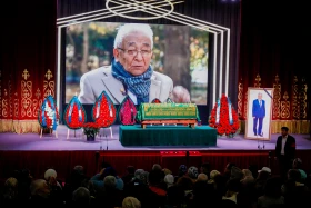 Алматыда Төрегелді Шармановты соңғы сапарға шығарып салу рәсімі өтті - фото 2