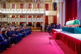 Алматыда Төрегелді Шармановты соңғы сапарға шығарып салу рәсімі өтті - фото 7