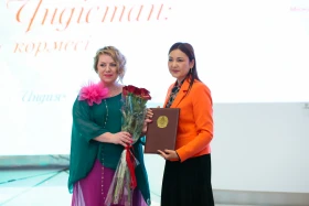 «Біріктіруші өнер: «Қазақстан-Үндістан» көрмесі - фото 17