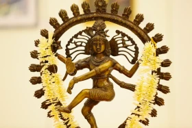 «Біріктіруші өнер: «Қазақстан-Үндістан» көрмесі - фото 36