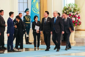 Қасым-Жомарт Тоқаев Ақордада Корея Республикасының Президенті Юн Сок Ёльді қарсы алды - фото 6