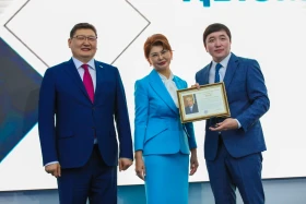 Астанада үздік журналистер марапатталды - фото 11