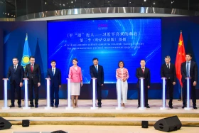 «Тату көршілік қарым-қатынастың жаңа кезеңі» форумы - фото 1