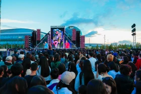 Астанада дрондар шоуын 100 мыңнан астам адам тамашалады - фото 5