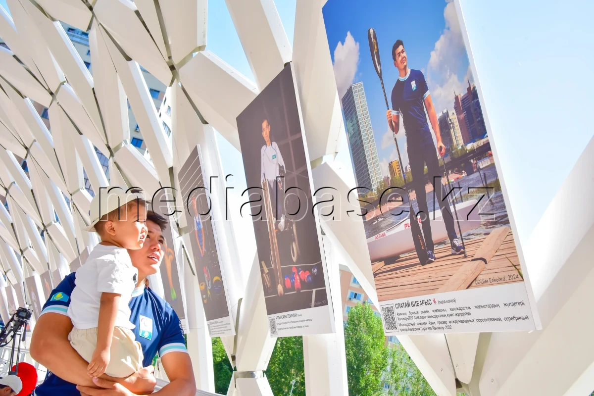 В Астане открылась выставка, посвященная паралимпийцам - фото 1