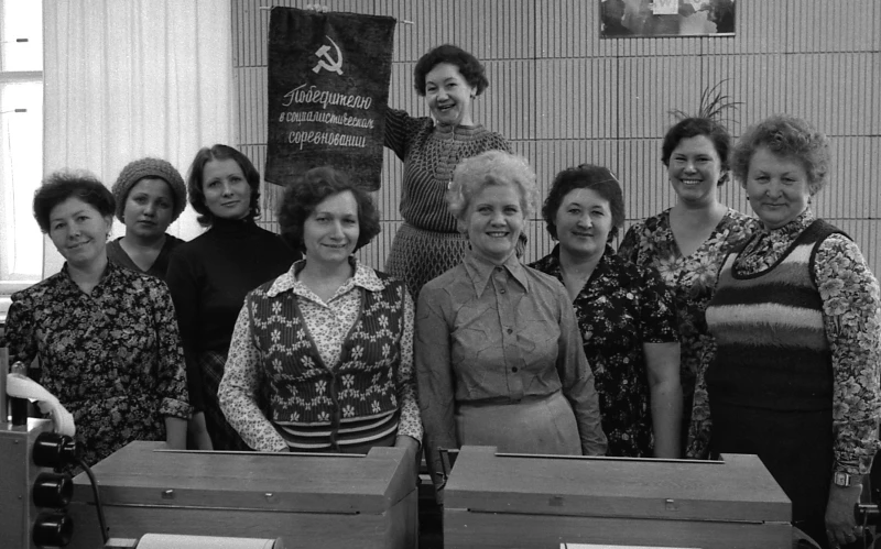 История Казинформ: Редакция