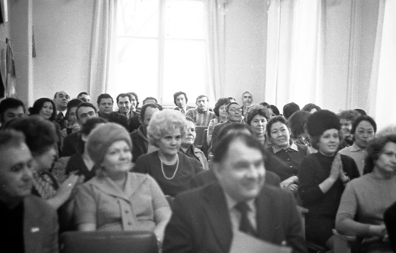 История Казинформ: Совещание коллегии