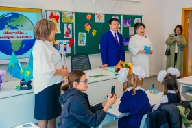 ҚР Оқу-ағарту министрі Ғани Бейсембаев Қазақстан халқын Білім күнімен құттықтады. - фото 14