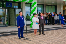 ҚР Оқу-ағарту министрі Ғани Бейсембаев Қазақстан халқын Білім күнімен құттықтады. - фото 16