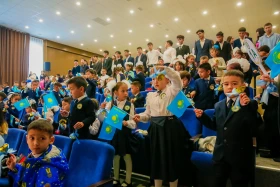 ҚР Оқу-ағарту министрі Ғани Бейсембаев Қазақстан халқын Білім күнімен құттықтады. - фото 18