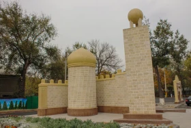 Тараз қаласындағы Қарахан кесенесі кесенесі - фото 4