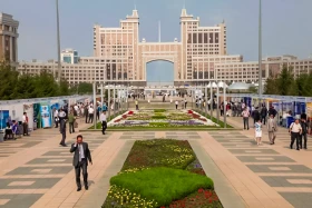 Leisure activities in the parks of Astana - photo 5