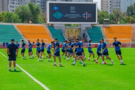 Біз бәрін басынан бастаймыз – Станислав Черчесов - фото 17