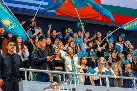 Көшпенділер ойыны: Қазақ балуандары тағы екі алтын жеңіп алды - фото 10