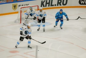 КХЛ: «Барыс»  встретится с «Динамо» Беларуси - фото 2