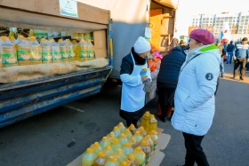 Астанадағы Ақмола облысының ауыл шаруашылығы жәрмеңкесі - фото 12