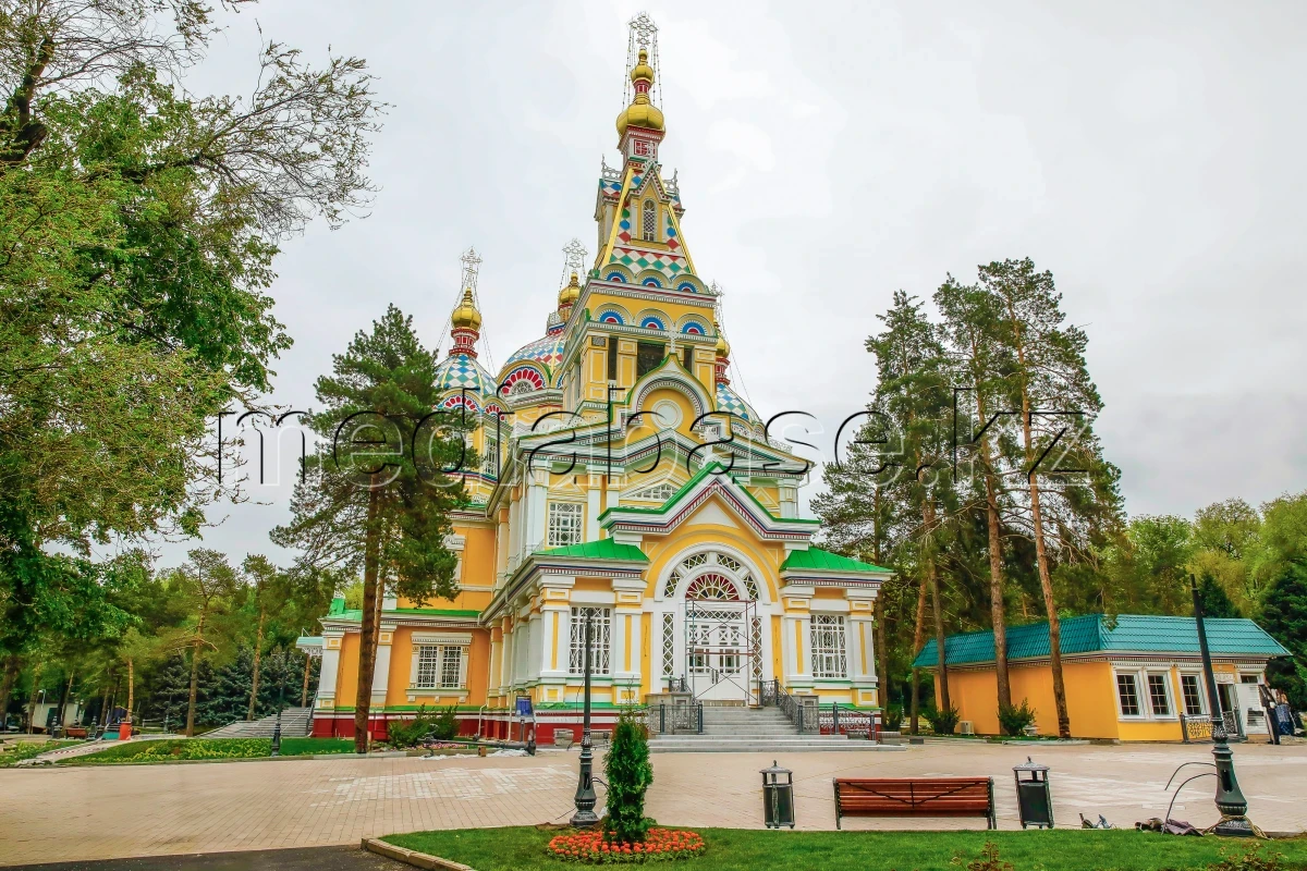 Вознесенский собор после реставрации в Алматы - фото 1