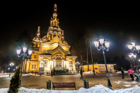 Алматыда шомылдыру рәсімінен өту - фото 6