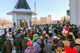 Алматыда шомылдыру рәсімінен өту - фото 12