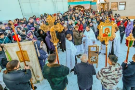 Алматыда шомылдыру рәсімінен өту - фото 13