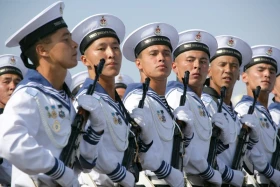 АСТАНАДАҒЫ ӘУЕ ПАРАДЫ: Әскери ұшқыштар асқан шеберлік үлгісін көрсетті - фото 40