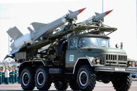 АСТАНАДАҒЫ ӘУЕ ПАРАДЫ: Әскери ұшқыштар асқан шеберлік үлгісін көрсетті - фото 43