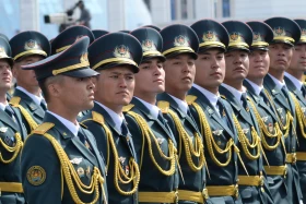 АСТАНАДАҒЫ ӘУЕ ПАРАДЫ: Әскери ұшқыштар асқан шеберлік үлгісін көрсетті - фото 51