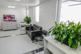 Алматыда COVID-19 ауруына байланысты медициналық мекемелер салынды - фото 8